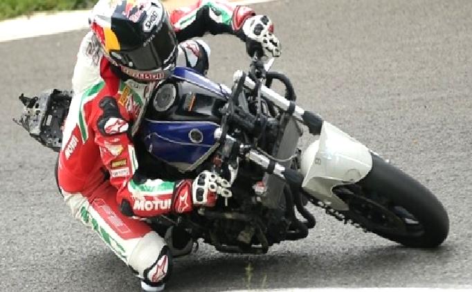 Milli motosikletçiler, 3 ülkede piste çıkacak