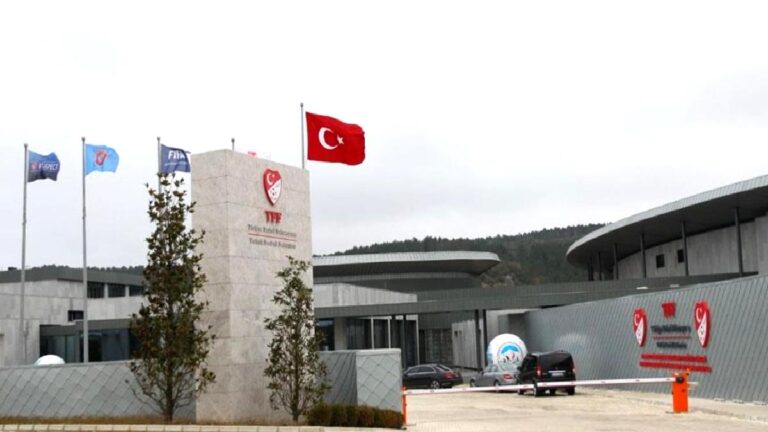 PFDK sevkleri açıklandı! 11 Süper Lig ekibi…