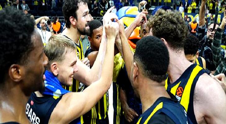 THY EuroLeague’de lider Fenerbahçe Beko