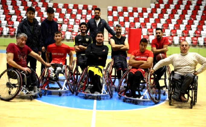 “Engellinin sporla ne işi olur?” diyenlere inat!