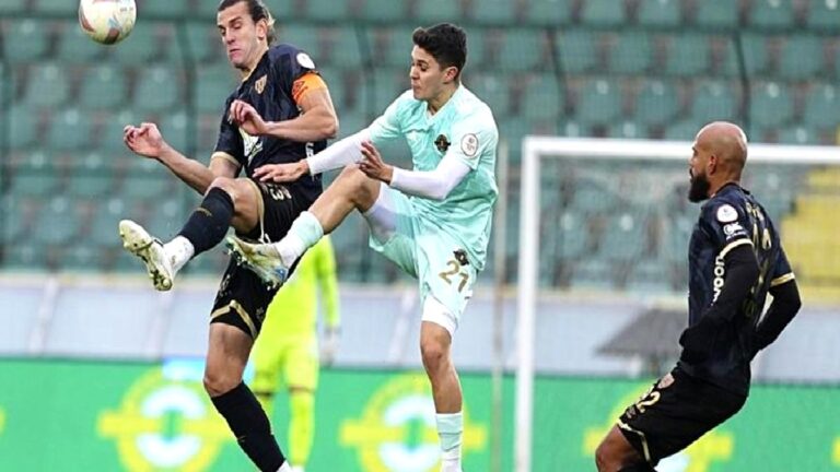 Esenler Erokspor 1-1 Bandırm (MAÇ SONUCU ÖZET)