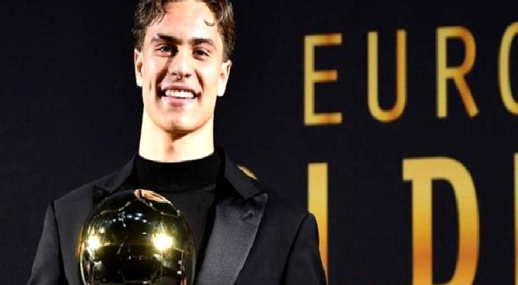 Kenan Yıldız ‘Altın Çocuk’ ödülüne kavuştu