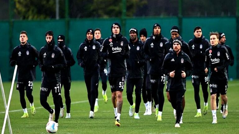 Beşiktaş, Süper Lig’in 18. haftasında yarın Çaykur Rizespor’a konuk olacak