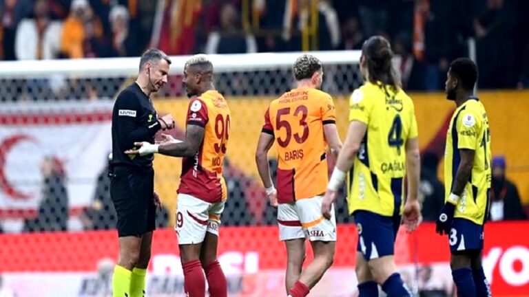 Galatasaray-Fenerbahçe derbisinin hakemi Slavko Vincic ülkesinde gündem oldu! İşte atılan manşetler