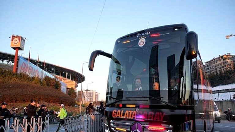 Galatasaray maç için RAMS PARK’a geldi!
