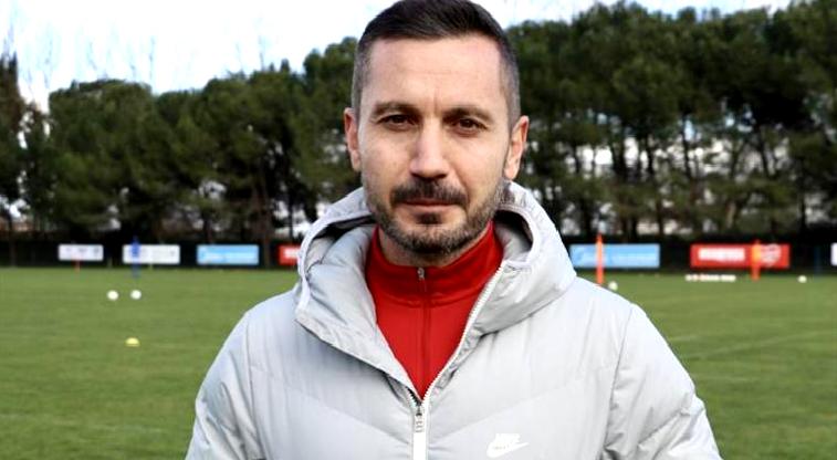 İlker Püren: “Her oynadığımız 3 maçtan 7 puan alırsak…”