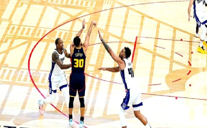 Stephen Curry, 4000 üçlükle tarihe geçti!