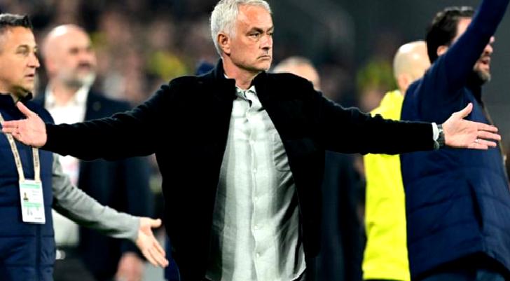 Joe Cole’dan Mourinho’nun geleceğiyle ilgili açıklama! “Yüzde 100…”