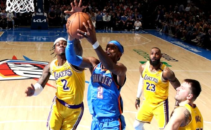 NBA’de Gilgeous-Alexander’ın 42 sayı attığı maçta Thunder, Lakers’ı 136-120 yendi