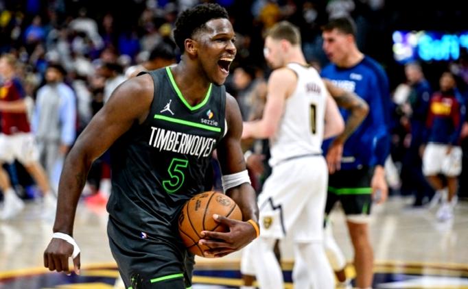 Wolves, Jokic’in 61 sayılık performansını 0.1 saniye kala gölgeledi