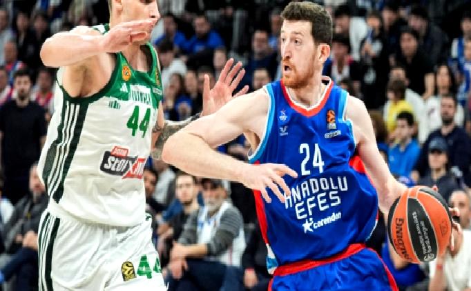 Anadolu Efes, Final Four için sahaya çıkıyor!