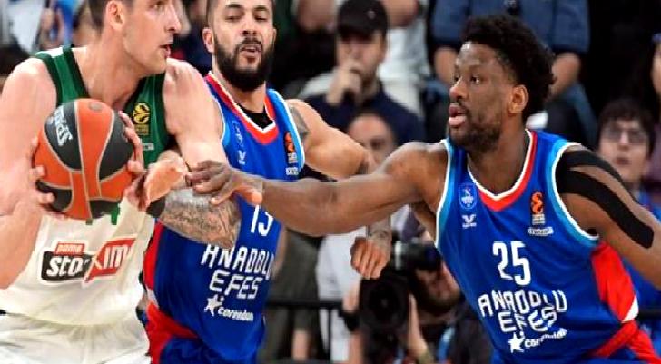 Anadolu Efes, Panathinaikos’a diş geçiremedi!