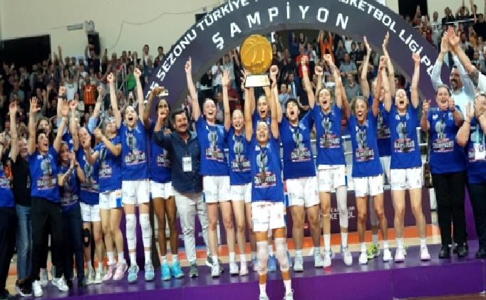 Çanakkale Belediyespor, Süper Lig’e yükseldi