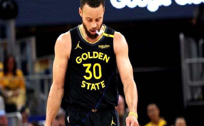 Curry, hamstring sakatlığıyla en az 1 hafta yok