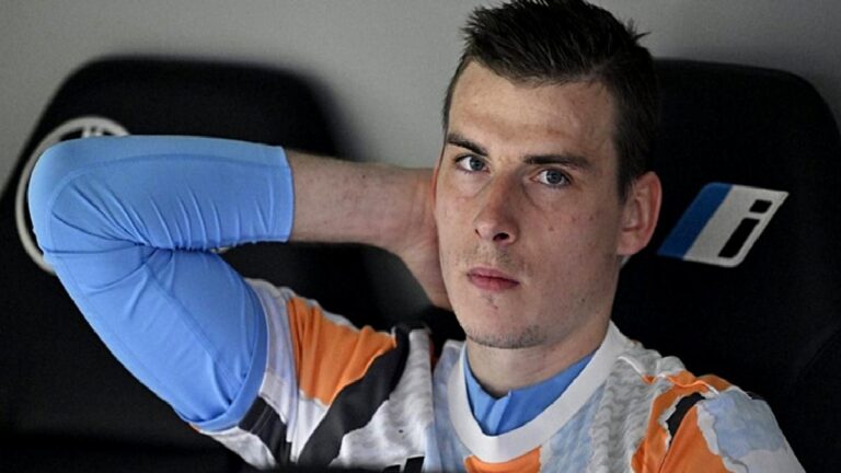 Galatasaray’a Andriy Lunin transferinde çifte şok!