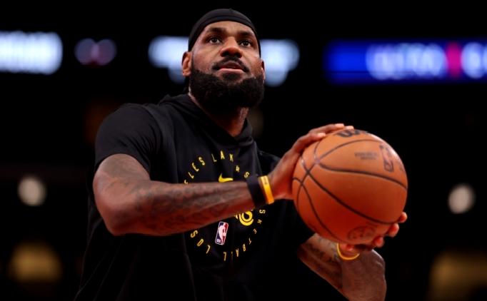 LeBron, 52.6 milyon dolarlık oyuncu opsiyonunu kullanmayı planlıyor