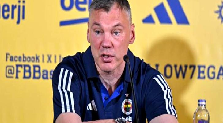 Sarunas Jasikevicius: “Zaten dörtlü finalde olmak bir başarı”