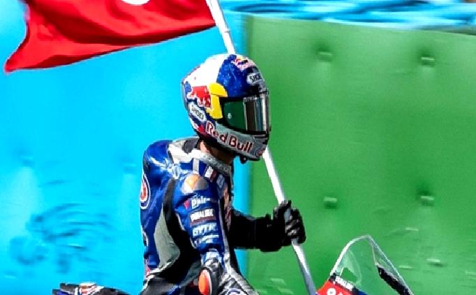 Toprak Razgatlıoğlu, MotoGP’ye Geçişini Pramac Yamaha ile Resmiyete Döktü!