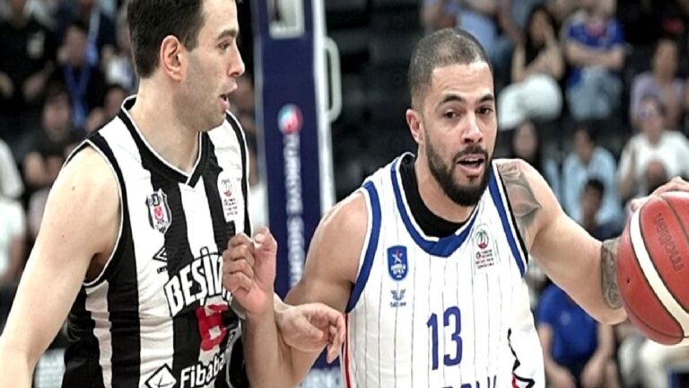 Anadolu Efes’te Darius Thompson ile yollar ayrıldı