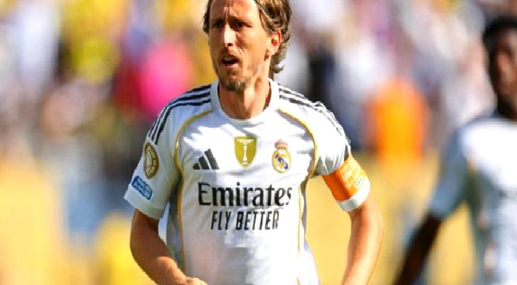 Bir devden diğerine! Modric imzayı attı
