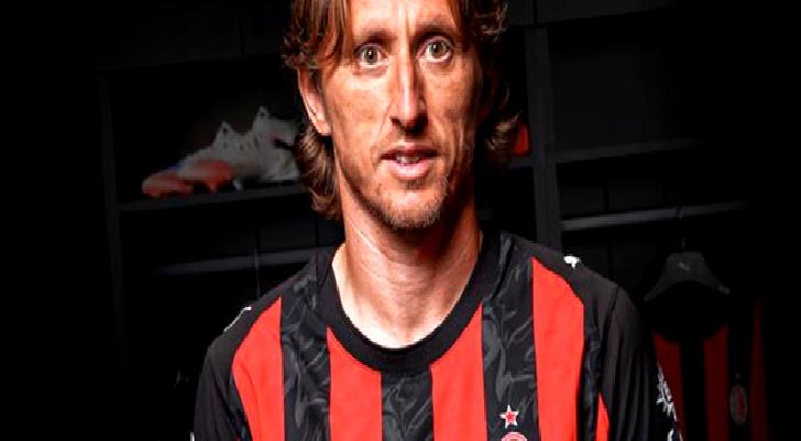 Resmi açıklama! Luka Modric formayı giydi