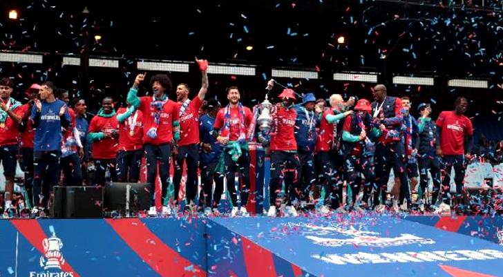 UEFA’dan Lyon ve Crystal Palace kararı