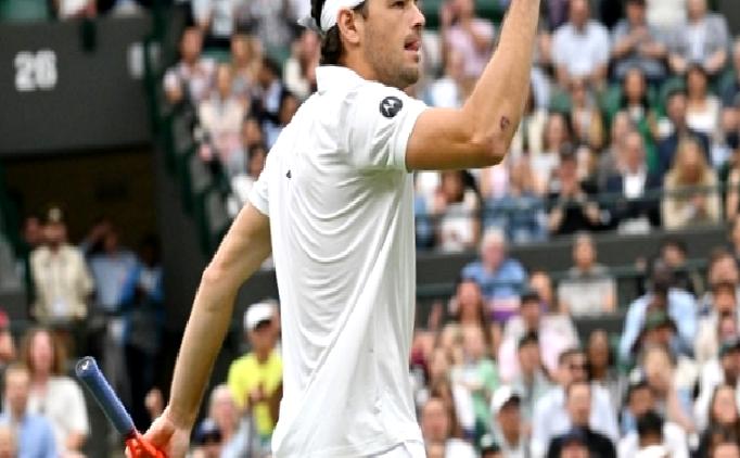 Wimbledon’da tek erkeklerde dünya 5 numarası Taylor Fritz, çeyrek finalde!