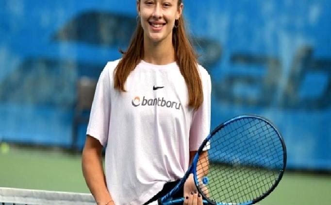 Zeynep Sönmez, Wimbledon’da çiftlerde 2. turda elendi