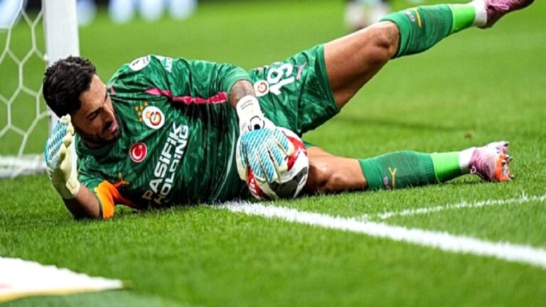 Alkışlar Günay’a