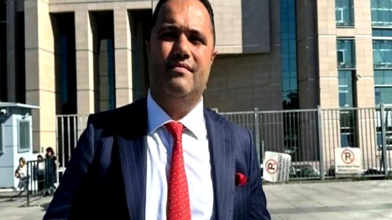 Avukat Rezan Epözdemir’in Galatasaray Kulübü üyeliği, FETÖ ve casusluk iddiaları sebebiyle askıya alındı