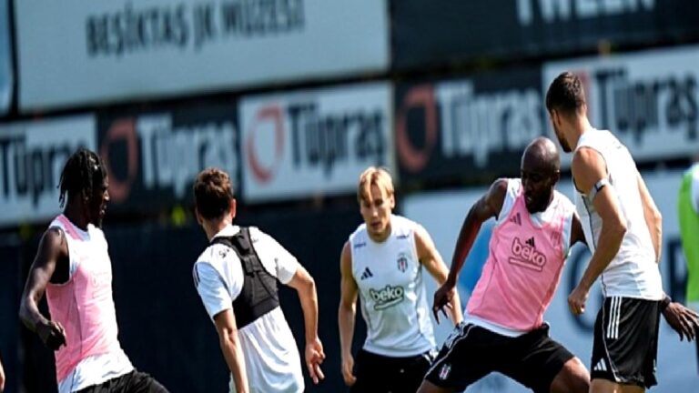 Beşiktaş St. Patrick’s maçının hazırlıklarını tamamladı