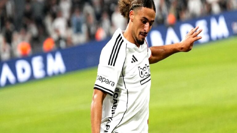 Beşiktaş UEFA Konferans Ligi kadrosunu güncelledi