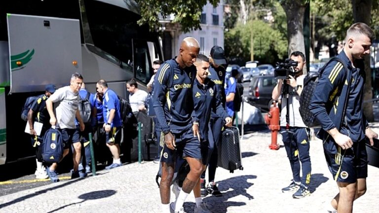 Fenerbahçe Benfica maçı için Portekiz’e geldi