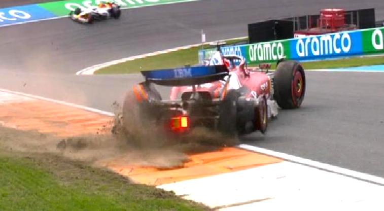 Formula 1’de korkutan kaza! İki aracın lastiği patladı