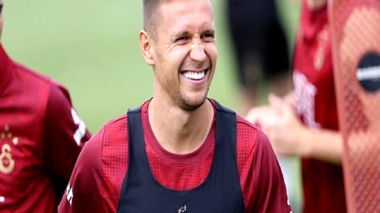 Galatasaray’da ayrılık resmen açıklandı! Przemyslaw Frankowski…