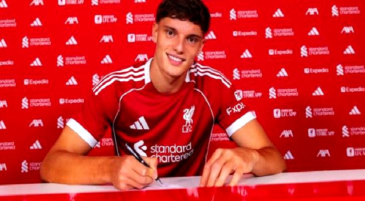 Liverpool’dan sürpriz imza! 18’lik stopere 35 milyon Euro…