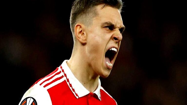 TRANSFER HABERİ | Fenerbahçe ve Galatasaray’ın ilgilendiği oyuncu imzayı atıyor