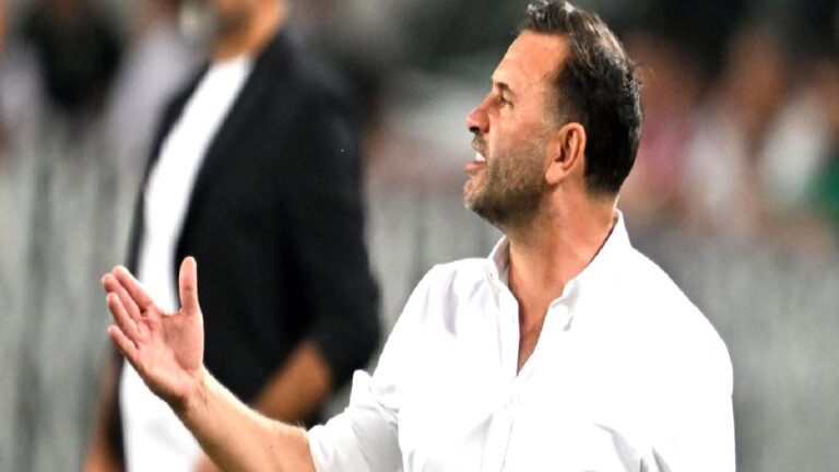 TRANSFER HABERİ – Galatasaray’da büyük tehlike! 20 gün içinde kaleci gelmezse…