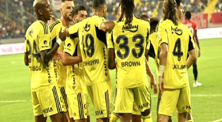 Fenerbahçe’nin Avrupa Ligi kadrosu belli oldu!