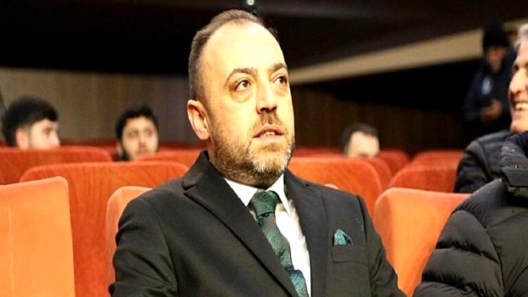 Sakaryaspor’un yeni başkanı Enes Zengin oldu