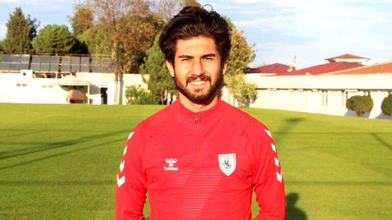 Timsah gümbür gümbür