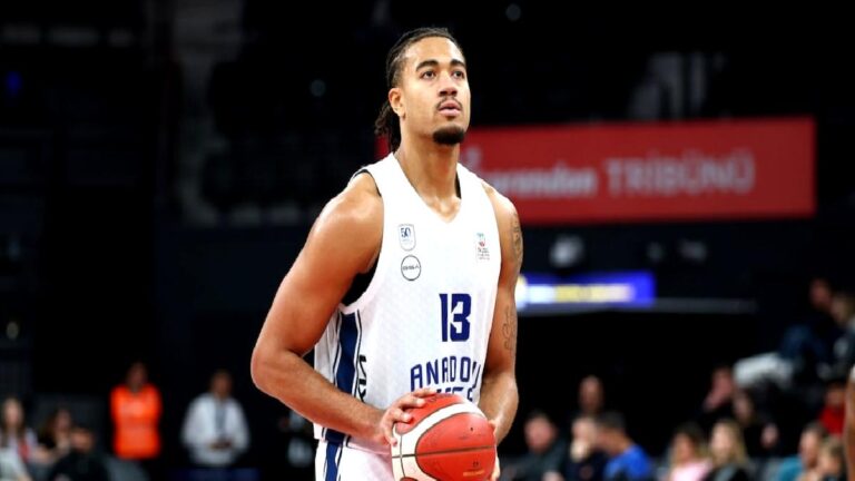 Anadolu Efes, Basketbol Avrupa Ligi’nde Virtus Bologna’yı ağırlayacak!