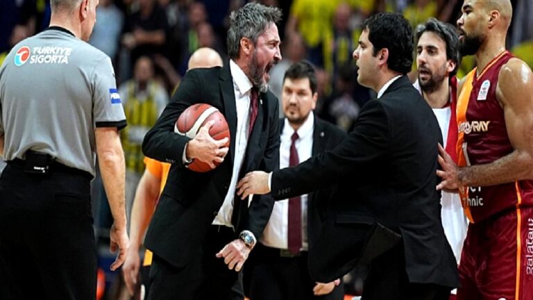 Galatasaray’dan Fenerbahçe derbisi sonrası MHK başkanına istifa çağrısı!