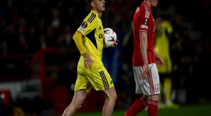 İngiliz basını Fenerbahçe’yi konuştu! “Kıl payı…”