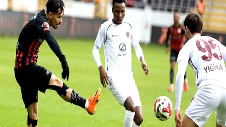 Arca Çorum FK evinde 3 puanı farklı kaptı!