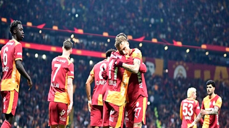 Galatasaray RAMS Başakşehir’i 3 golle geçti! Zirvede puan farkını açtı