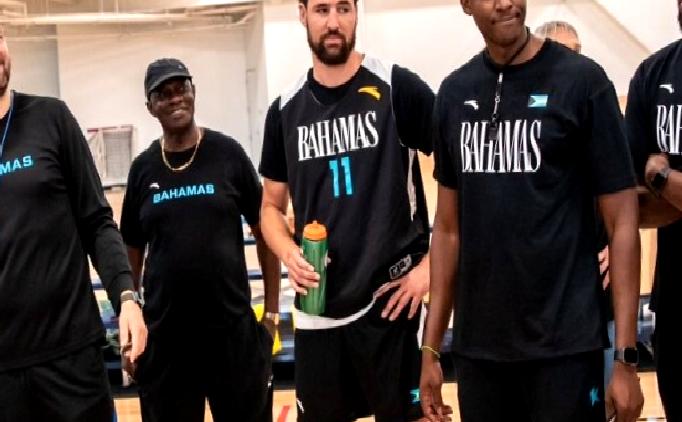Klay Thompson, Bahamalar için oynama isteğini yineledi