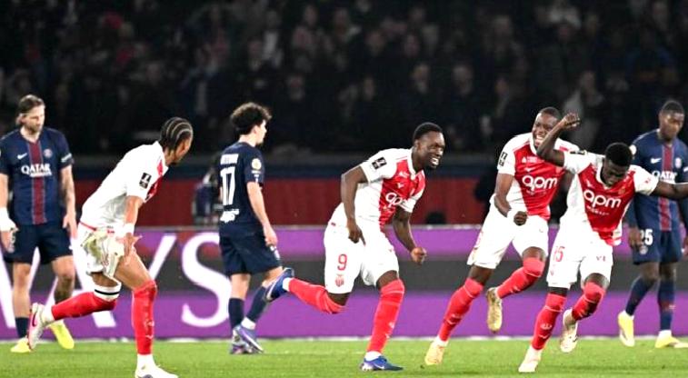 ÖZET | Fransa’da dev maçta Monaco, PSG’yi devirdi!