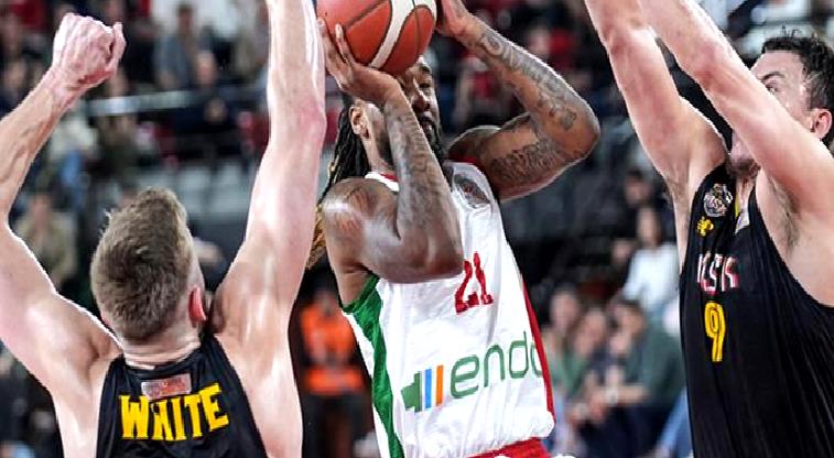 ÖZET | Young coştu Karşıyaka kazandı!