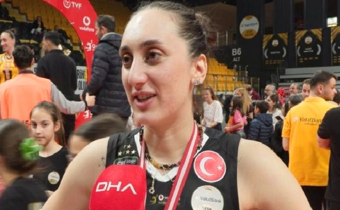 Ayça Aykaç: ”Final serisinin zor olacağını biliyorduk”